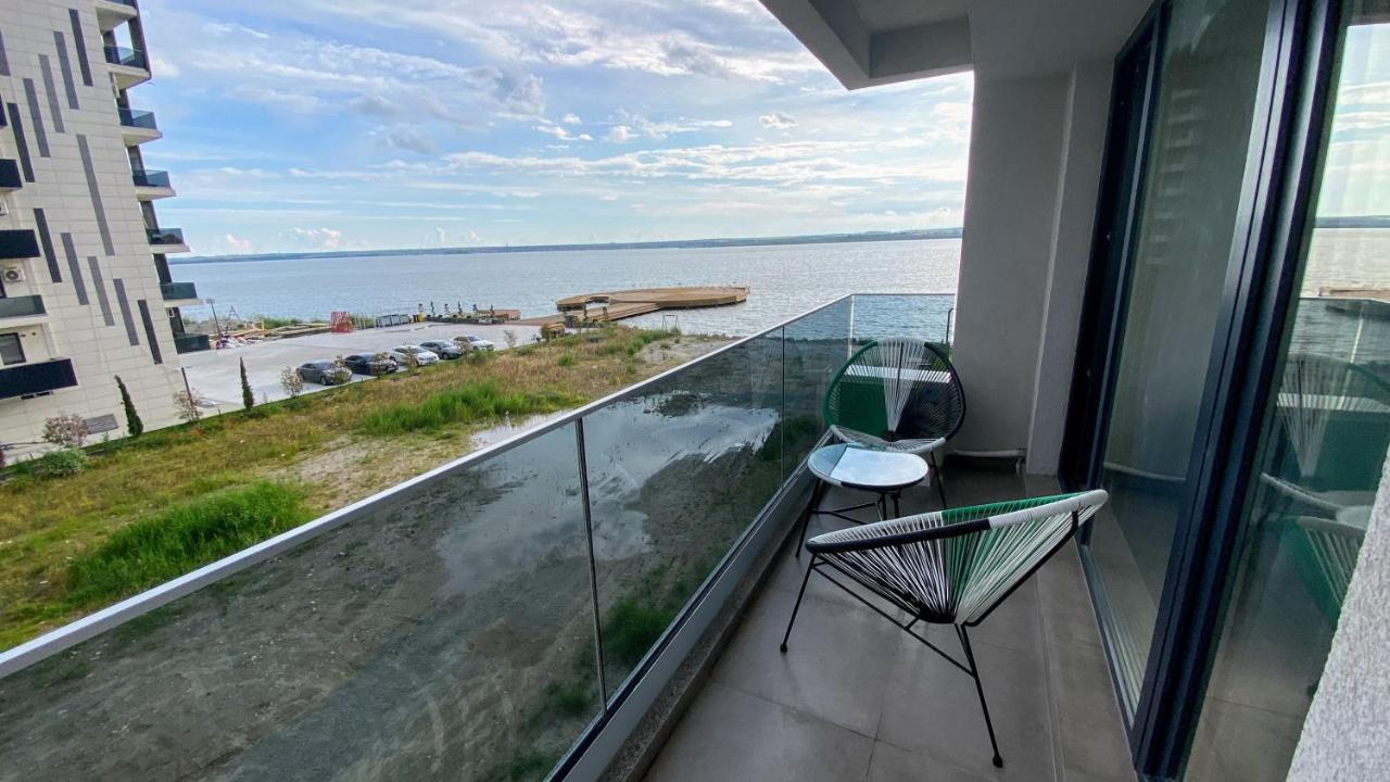 Appartement Myosotis Mamaia Studio By The Lake Extérieur photo